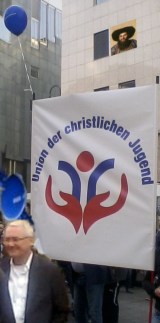 Kreuz auf dem Stimmzettel eines Kandidaten heisst Trottel Drecksau Missgeburt