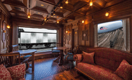 Auschwitz in Zeiten des Smartphones - Mit dem Zug zur Arena des Volkes.png